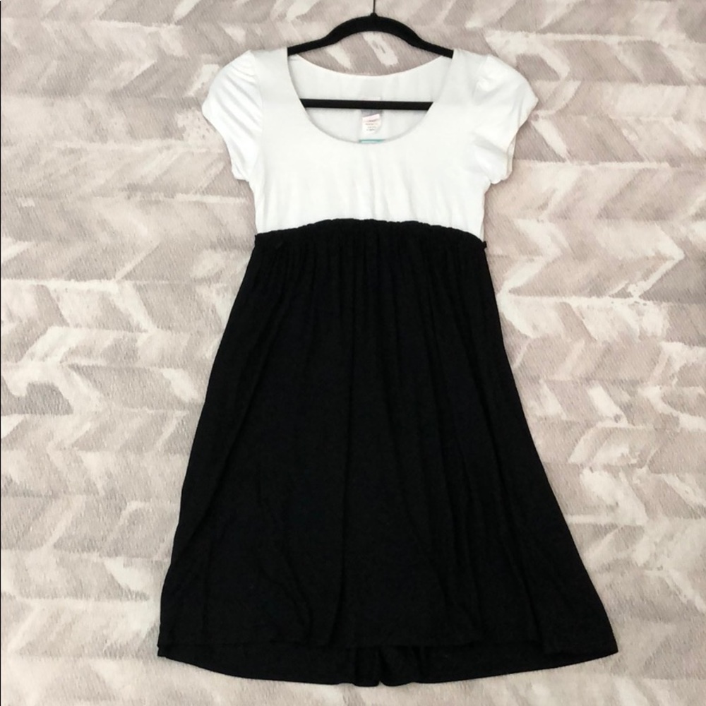 AQUA Brand - Empire Waist Dress - Black/White - Size XS